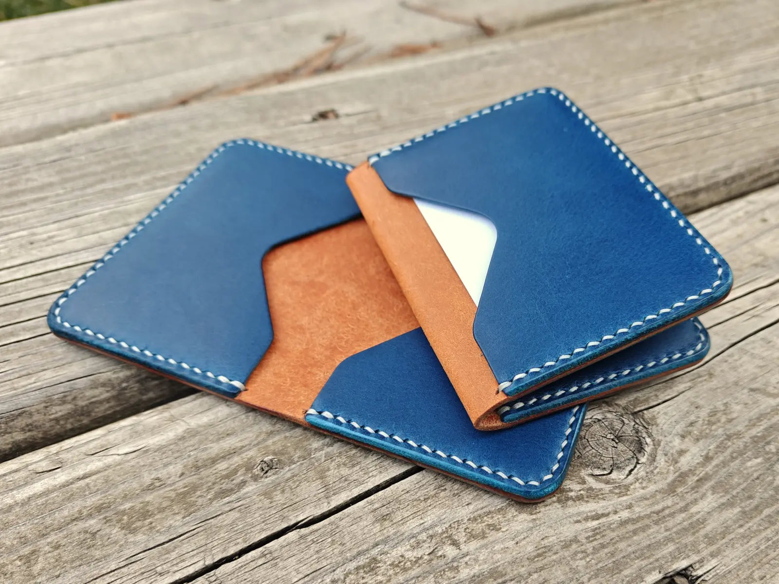 Four Pocket Card Holder - Edmonton Oilers Colours.