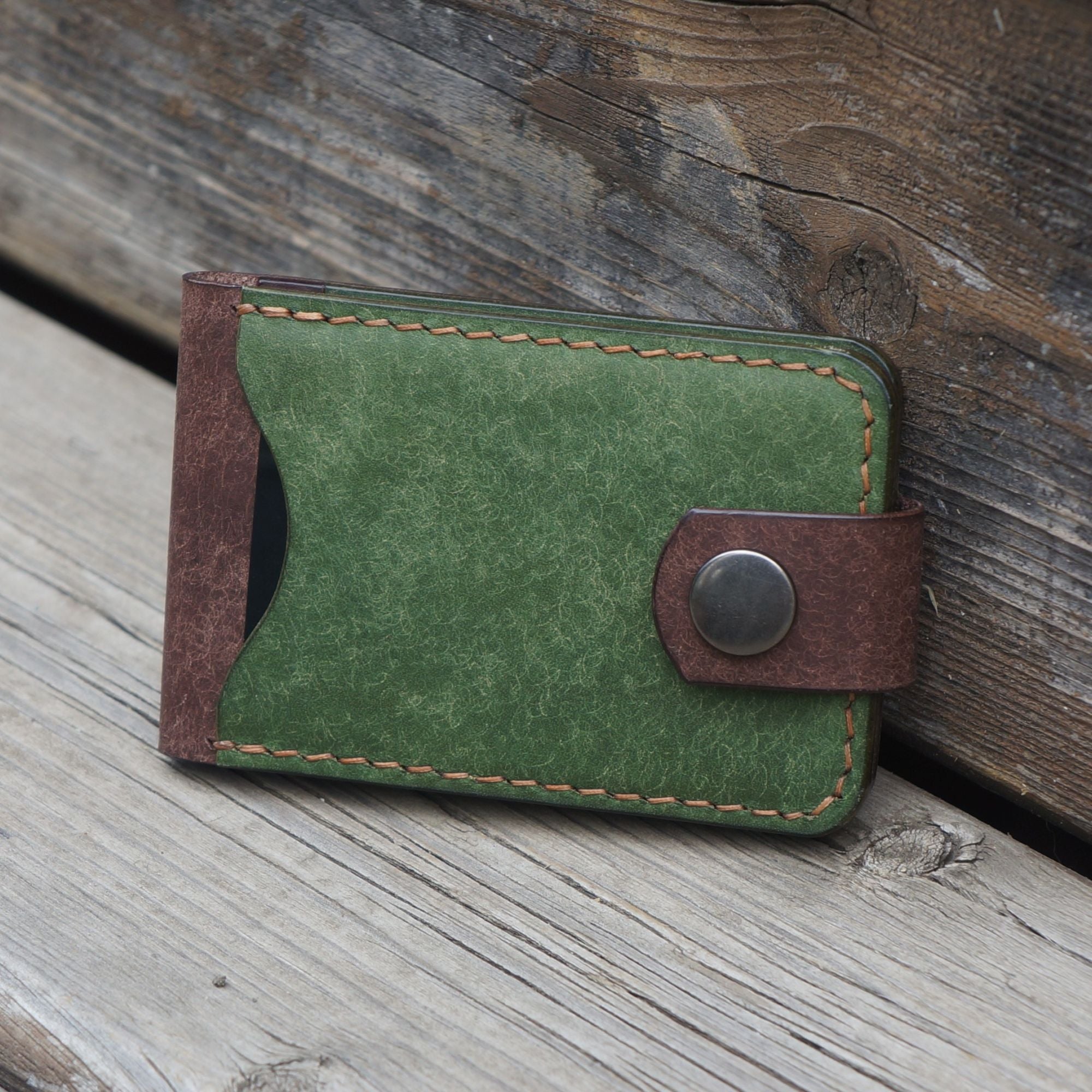 Parallax Card Holder
