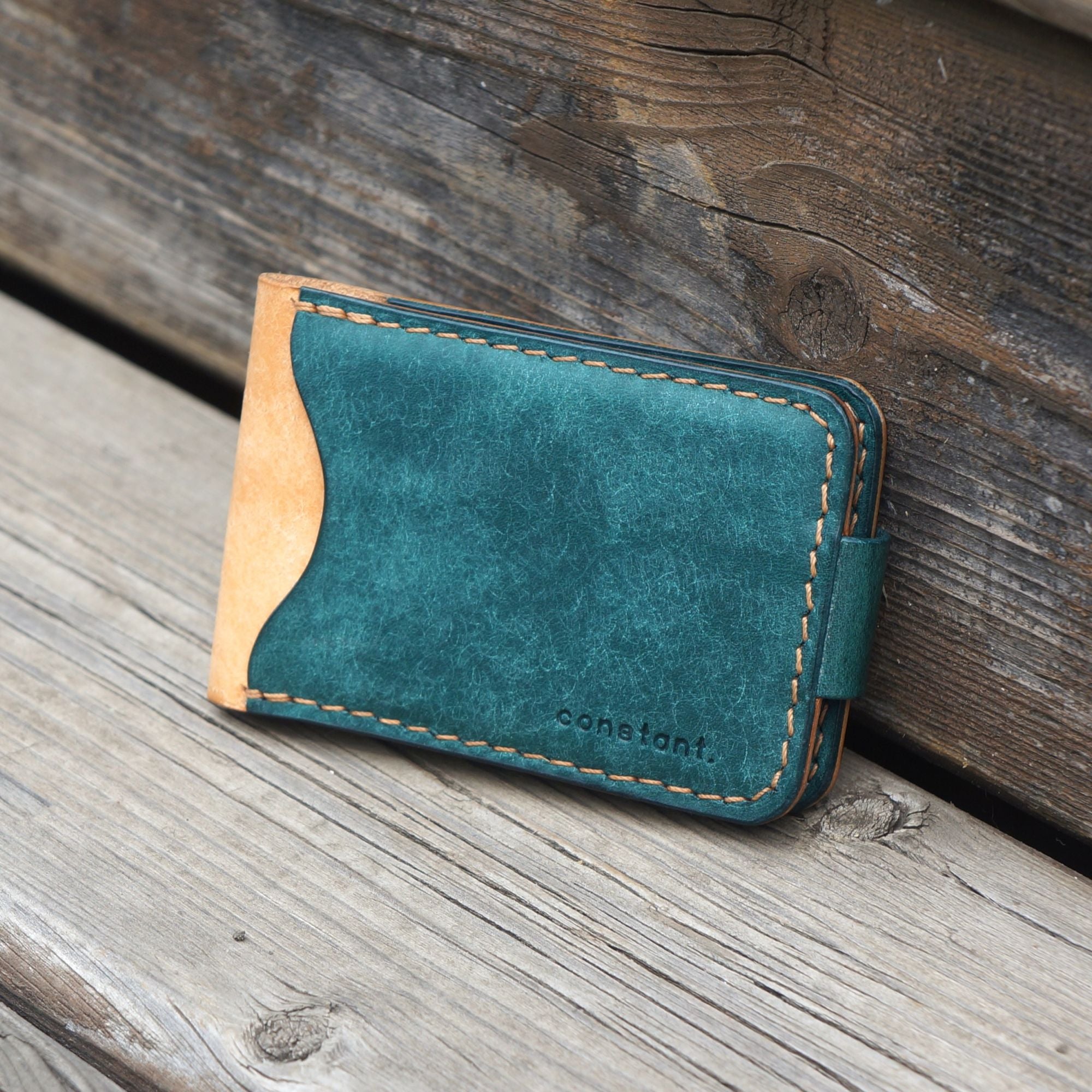 Parallax Card Holder